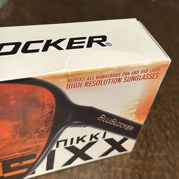 Nikki Sixx BluBlocker Sunglasses - Picture 13 of 13